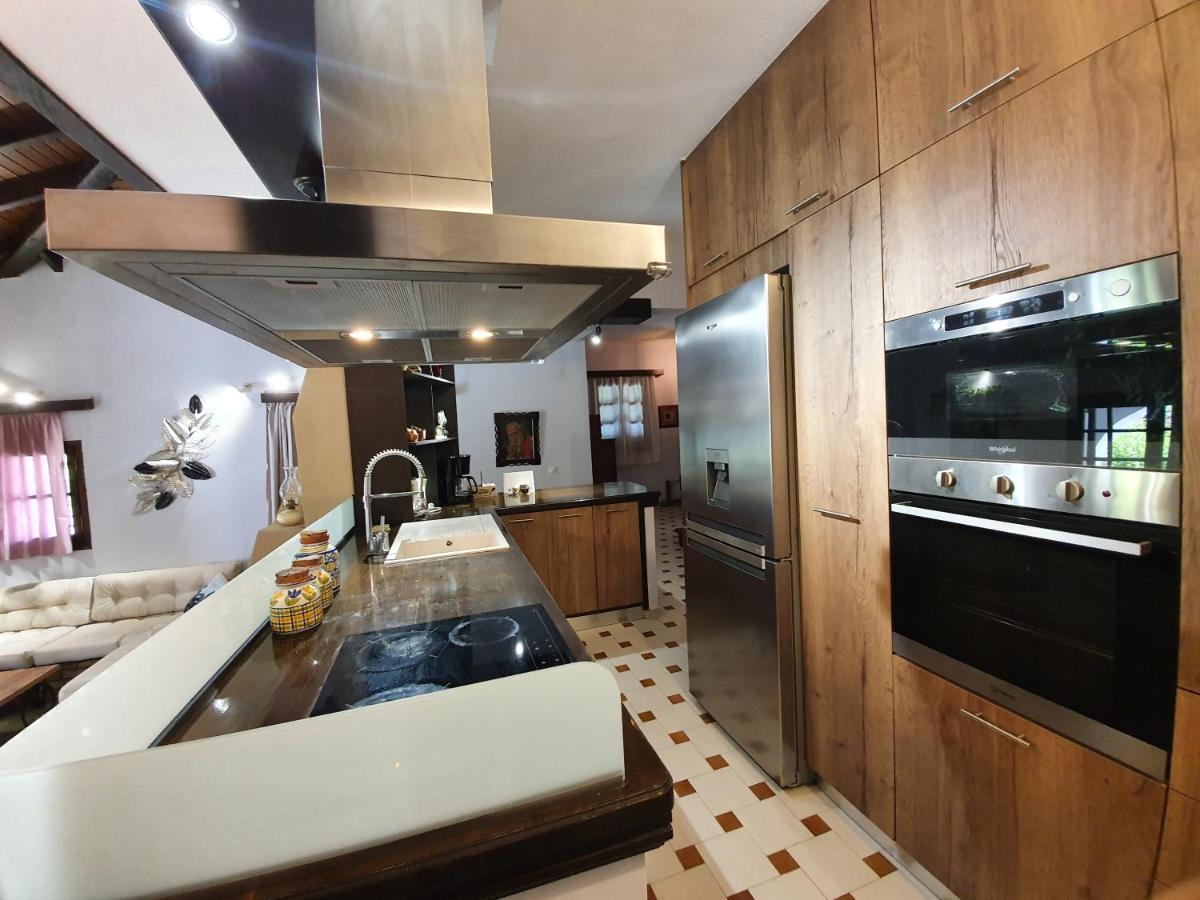 Villa Georgia 아카라비 외부 사진